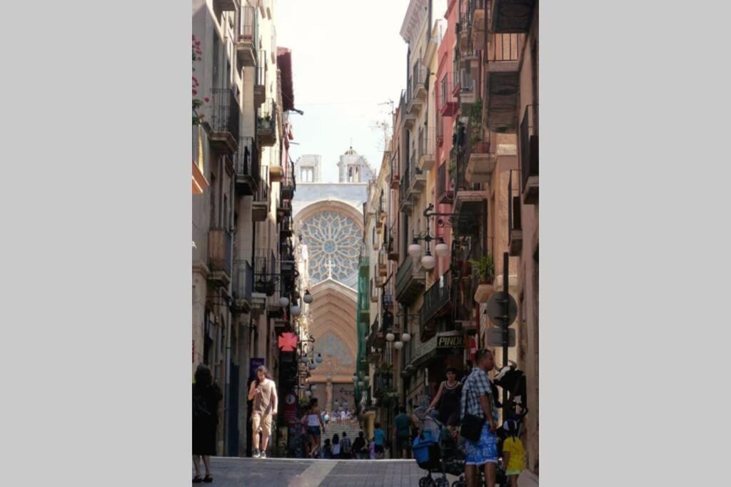 3 Apartamento Tipo Estudio Ideal Para Tus Vacaciones Tarragona Eksteriør bilde